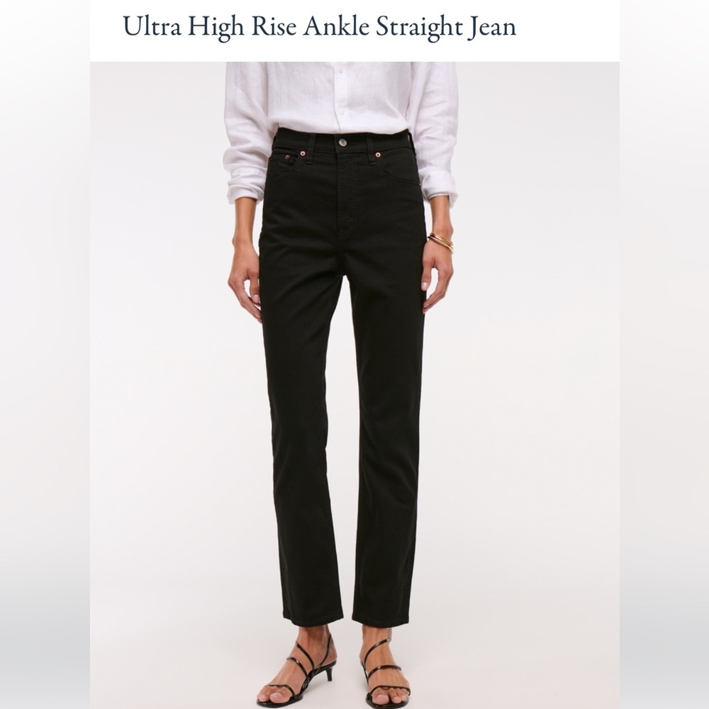 Abercrombie & Fitch Black Ultra High Rise Ankle Straight Jeans